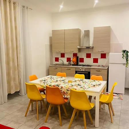 Centro 2 Apartment *