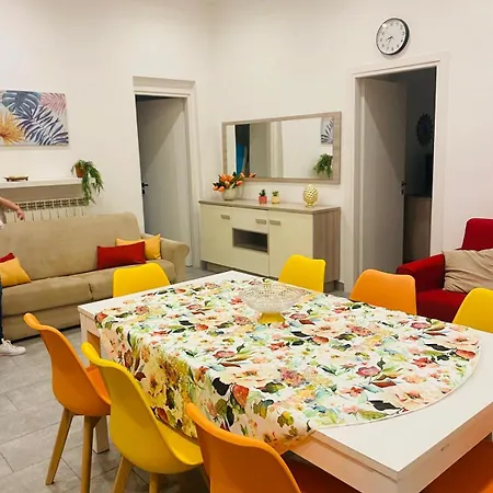 Apartment Centro 2 *