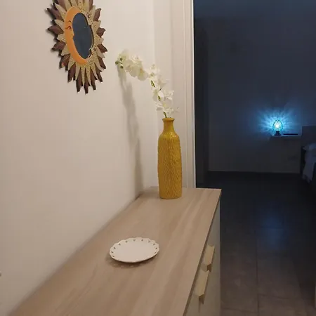 Centro 2 Apartment *